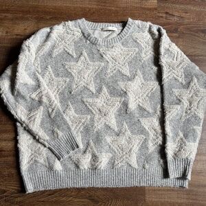 Women quiet storm Gray/white star sweater Size meduim/large
